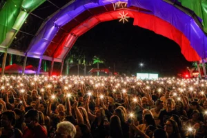 Festival de Inverno de Bonito com apresentações culturais em meio à atmosfera de Bonito, Mato Grosso do Sul.